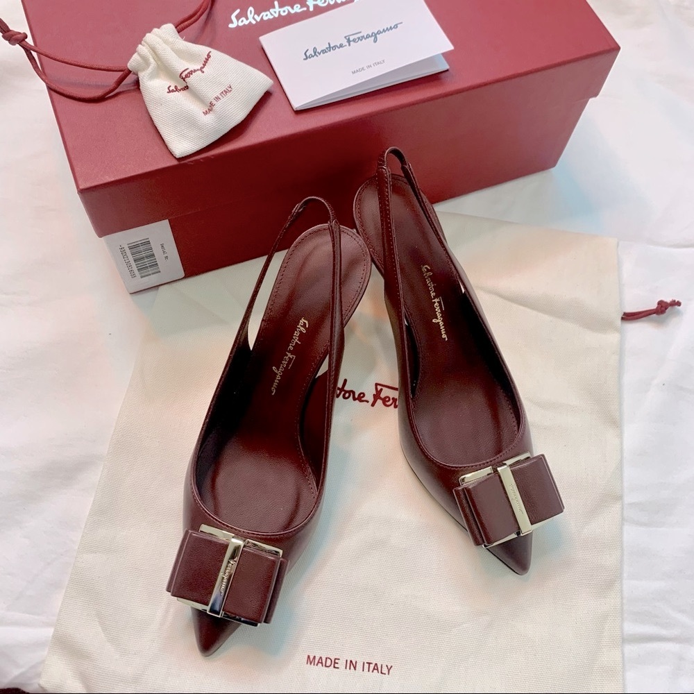 Salvatore Ferragamo Zahir 5.5 Maroon Leather Bow Slingback Kitten Heel Stiletto
